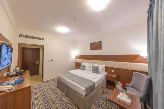 غرفة بسريرين منفصلين، فندق سنود الريان للخدمات الفندقية(Snood Al Rayyan Hotel) 1/7