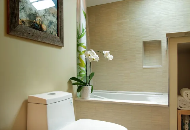 Courtyard, Deluxe, Suite, Queen Bed، Inn at Moonlight Beach 5/5