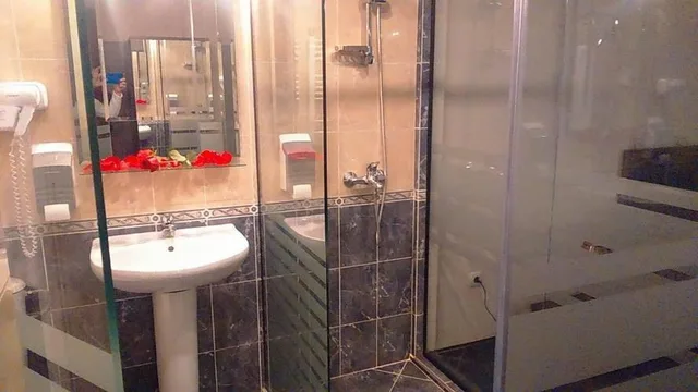 غرفة ديلوكس بسرير كينج بشرفة، Vitosha Tulip Hotel 10/10