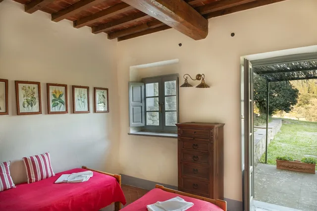 2 Bedrooms, Panoramic, Apartment, Double and Twin Beds, Garden View, Pool Access، Fattoria Di Maiano 1/4