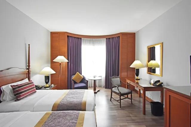 غرفة ديلوكس بسريرين منفصلين، Century Park Hotel 7/10