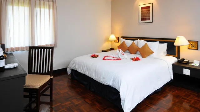 بنغل سوبيريور، Phi Phi Holiday Resort 3/3