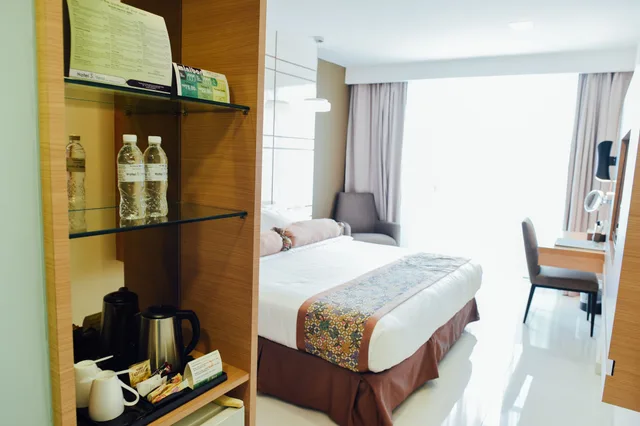 غرفة سوبيريور بسرير كينج، Sfera Hotel 2/3