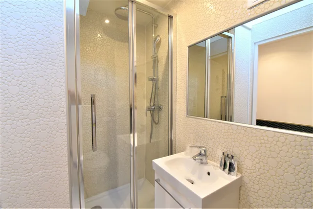غرفة قياسية بسرير كوين، Hotel Bonne Nouvelle Paris 7/9