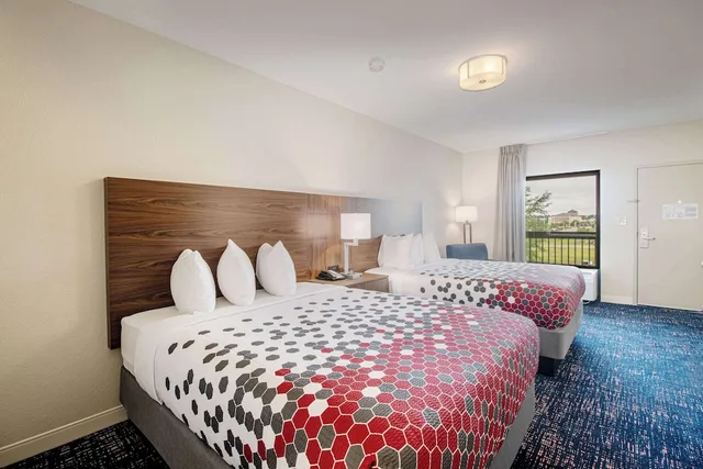 غرفة قياسية بسريرين كوين، Econo Lodge Inn & Suites Foley-North Gulf Shores 5/10