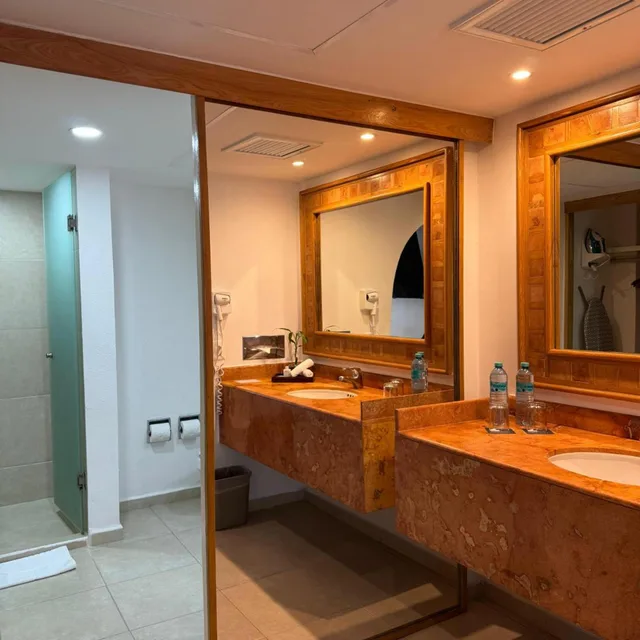 جناح بسرير كينج بغرفة نوم واحدة، Beachscape Kin Ha Villas and Suites 5/6