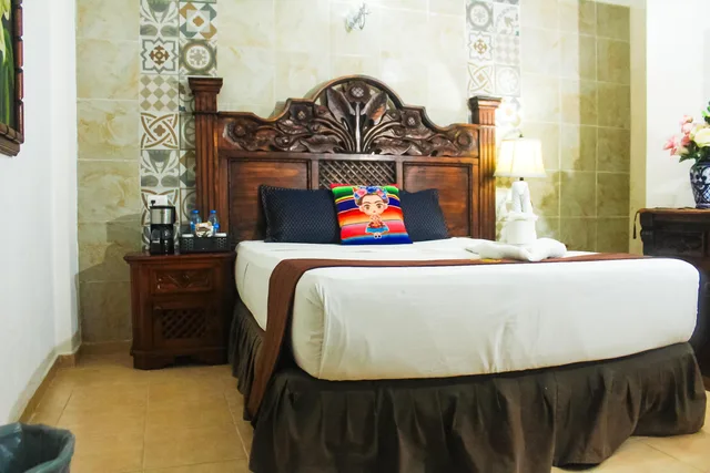 غرفة قياسية بسرير مزدوج بإطلالة على المسبح، Hotel Palacio Canton 6/10
