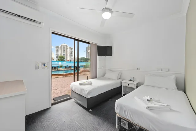 غرفة بسريرين منفصلين، Gold Coast Inn 1/1