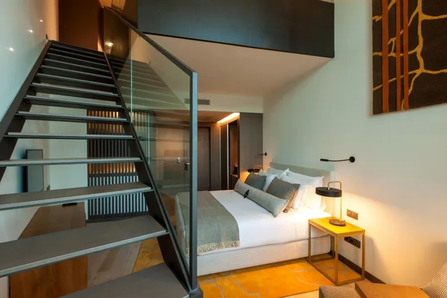 جناح بسرير كينج بإطلالة على النهر مع أريكة، NEYA Porto Hotel 6/10