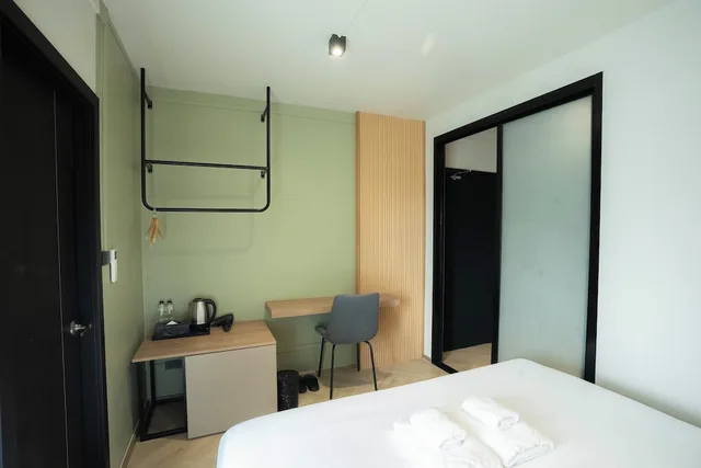غرفة بريميير بسرير كينج مع أريكة، Infinite Hotel at Ratchada 2/5