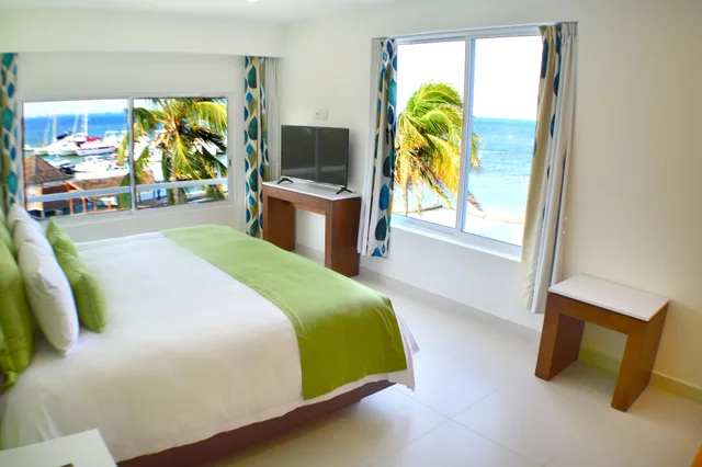 3 Bedrooms, Master, Suite, 2 Double Beds, 2 King Beds، Cancun Bay All Inclusive 1/10