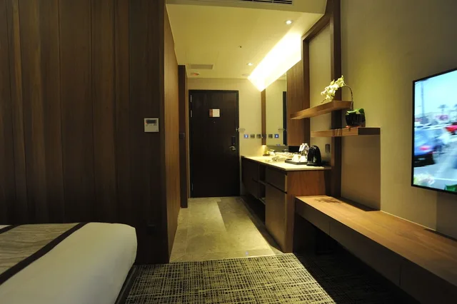 غرفة بريميوم بسرير كينج، Hotel In 2/3