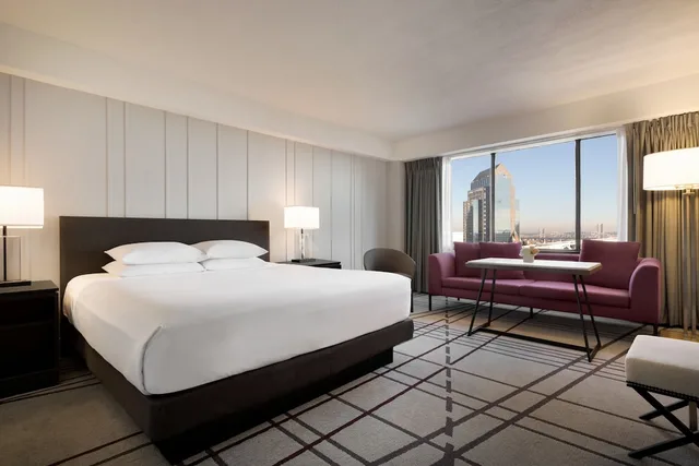 Vip, Suite, 2 Double Beds، Hyatt Regency Louisville 3/7