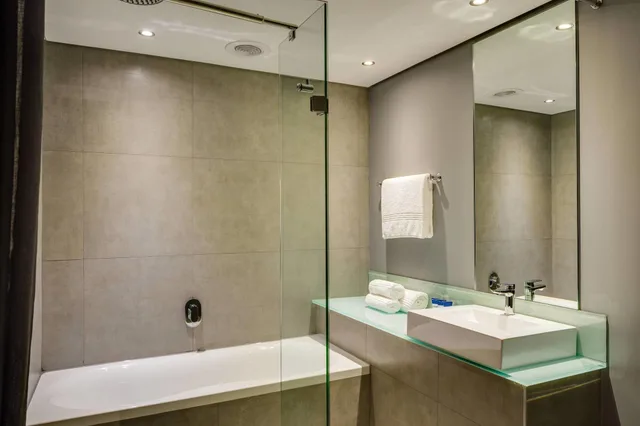 غرفة قياسية بسريرين منفصلين، Protea Hotel Fire And Ice Menlyn 8/10