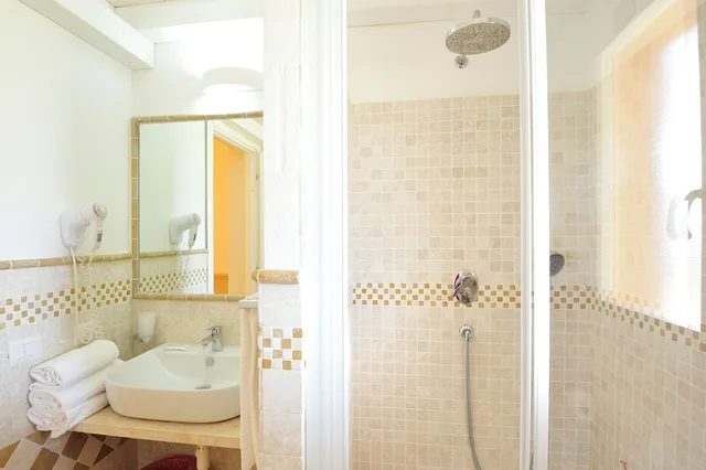 Classic, Quadruple, Double and Twin Beds, Cala Fiorita 3/4
