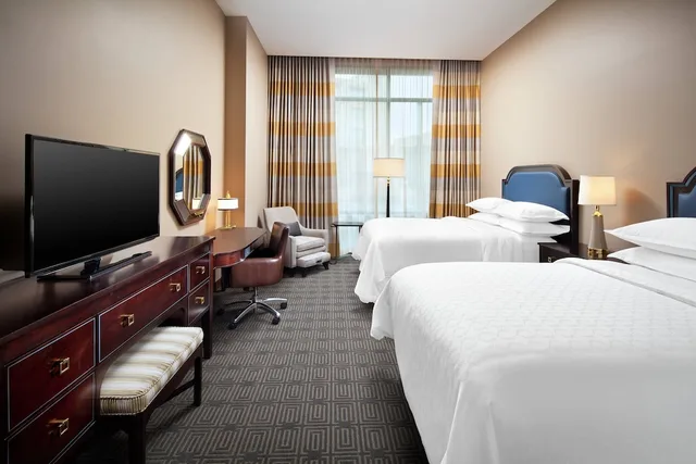 غرفة بريميوم بسريرين مزدوجين، SHERATON MCKINNEY HOTEL 2/9