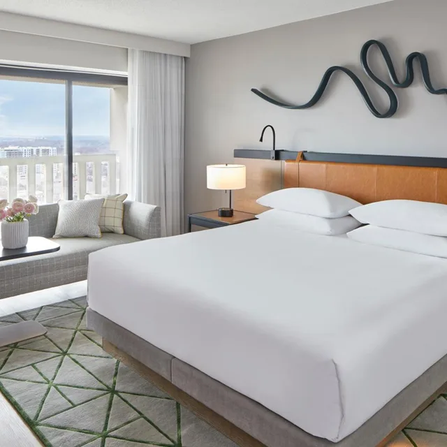 Portman, Suite, Balcony، Hyatt Regency Atlanta 3/5