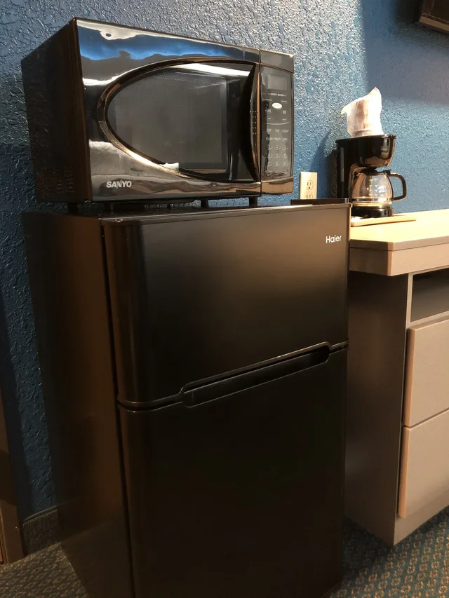 غرفة بسرير كوين لذوي الإعاقة، Microtel Inn & Suites Tomah 10/10