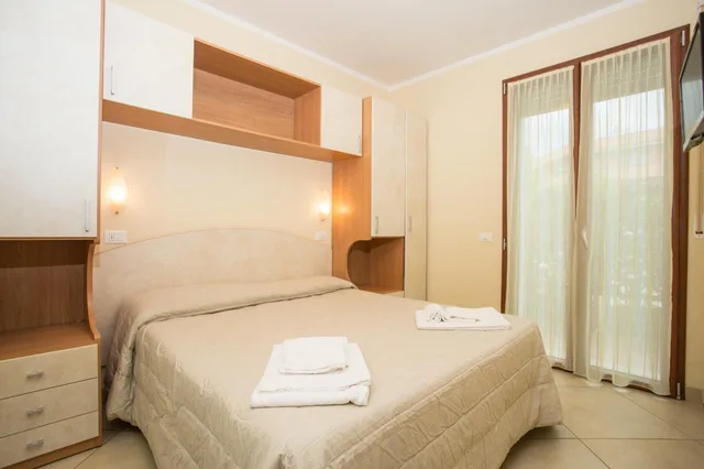 غرفة مفردة بسرير مزدوج، Albergo Ristorante Pozzi 5/7