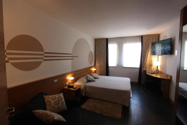 غرفة ديلوكس، Hotel Europa Belluno 3/7