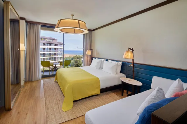 Room, Single, Double Bed, Lateral Side Sea View, Sofa, Main Building، Voyage Belek Golf and Spa 1/1