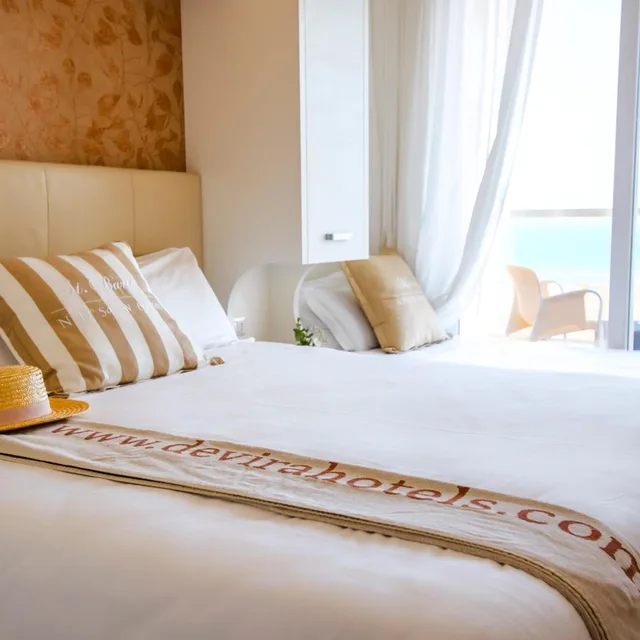 غرفة قياسية ثلاثية بإطلالة على البحر، Eurhotel 6/10