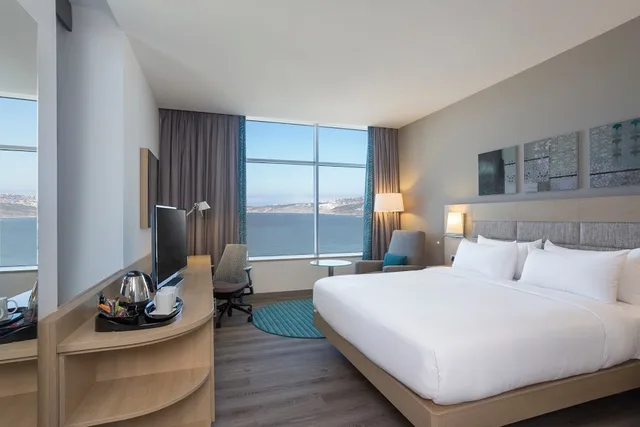 غرفة مفردة بإطلالة على البحر، Hilton Garden Inn Tanger City Center 1/1