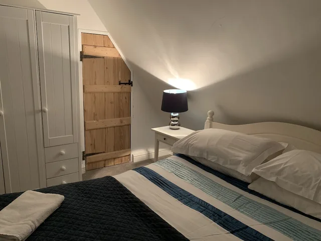 غرفة بسرير كينج، Appletree Cottages 1/5