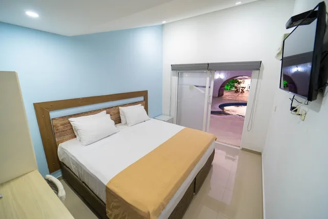 غرفة قياسية بسرير كوين، Santorini Casablanca 8/10
