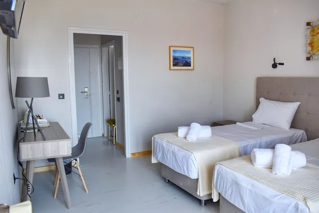 غرفة سوبيريور بسرير مزدوج أو سريرين منفصلين بإطلالة على البحر، Theoxenia Hotel 4/10