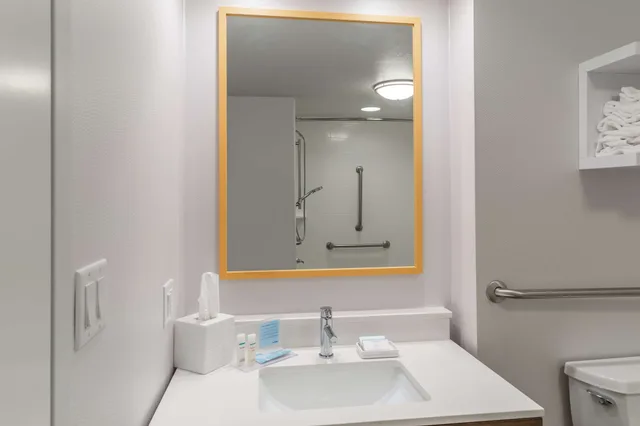 غرفة قياسية بسريرين مزدوجين، Hampton Inn La Crosse-Onalaska 6/9