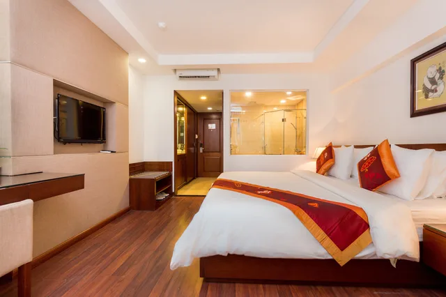 غرفة سوبيريور بسرير كينج بإطلالة على المدينة، Hoang Ngoc Beach Resort 1/10