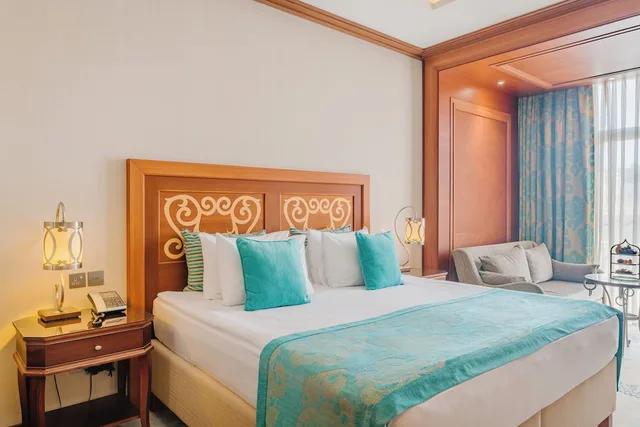 جناح جونيور بسرير مزدوج، The Arkin Colony Hotel 5/10