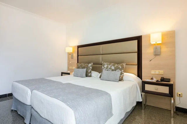 جناح جونيور بسرير مزدوج مع أريكة، S'Argamassa Boutique Hotel 2/6