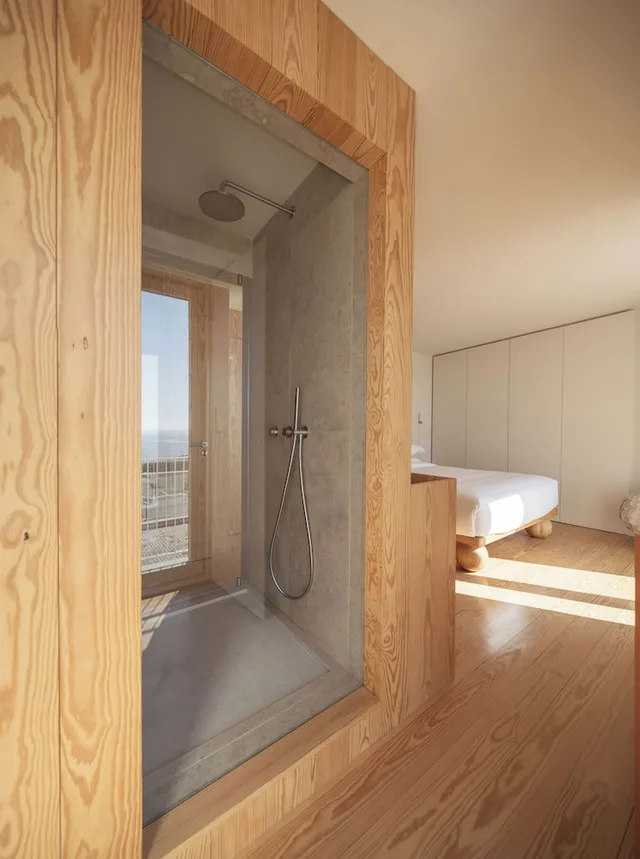 2 Bedrooms, Duplex, Apartment, Queen and Twin Beds، Lioz Lisboa Hotel 10/10