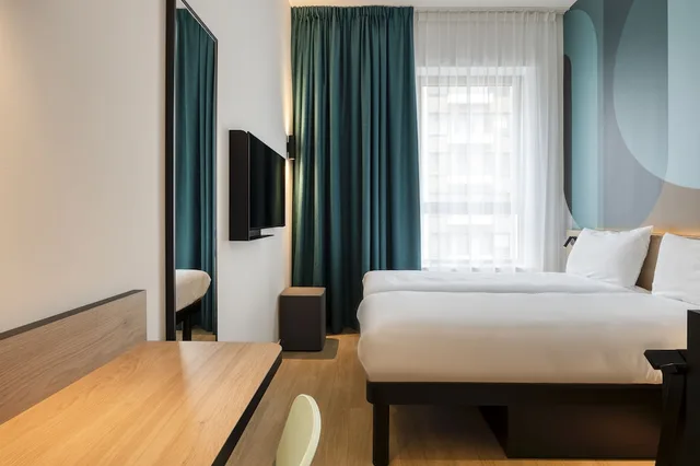 غرفة بسريرين منفصلين، B&B HOTEL Mechelen 1/3