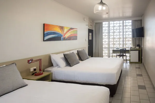 استوديو بسرير كوين وسرير فردي، Emerald Star Hotel 1/10