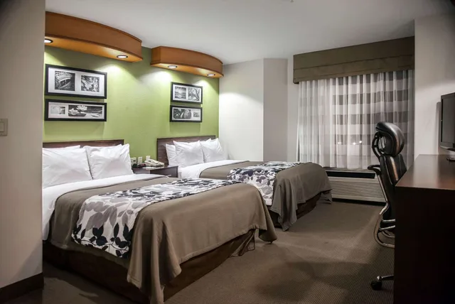 غرفة بسريرين مزدوجين، Sleep Inn & Suites Emmitsburg 1/2