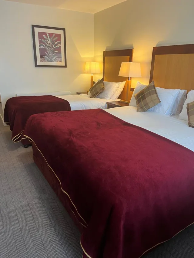 Standard, Triple, Headfort Arms Hotel 1/4