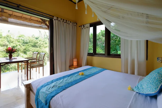 2 Bedrooms, Panoramic, 2 Queen Beds, Valley View، Sunrise Villa Ubud 1/3