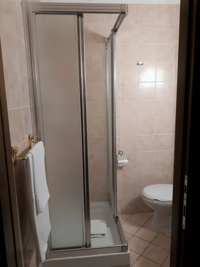 Room, Double or Twin Bed, Hotel Sweet Home 4/4