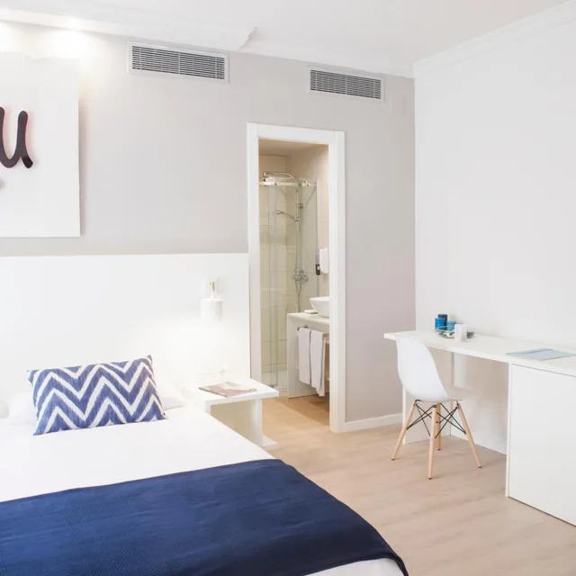 جناح جونيور بسرير كينج، Ibersol Antemare - Adults Only 3/3