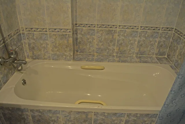 غرفة قياسية بسرير مزدوج، QUEENS HOTEL 8/8