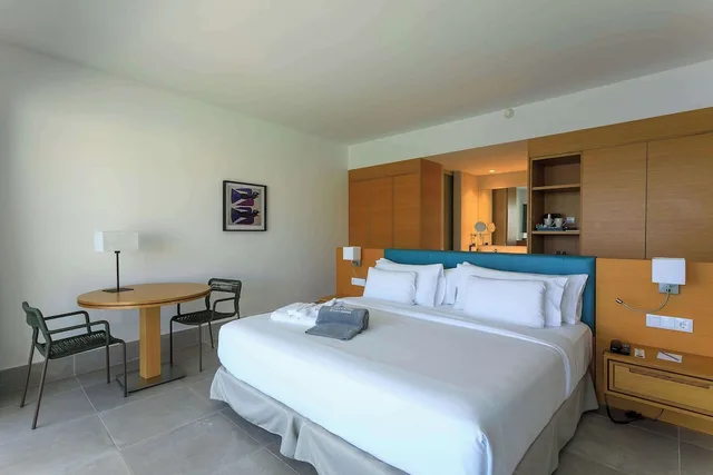 غرفة ديلوكس بسرير كينج بإطلالة على البحر، Barcelo Praia Cape Verde 8/10