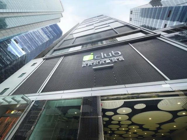غرفة متصلة عائلية بسرير كوين، Iclub Fortress Hill Hotel 1/1