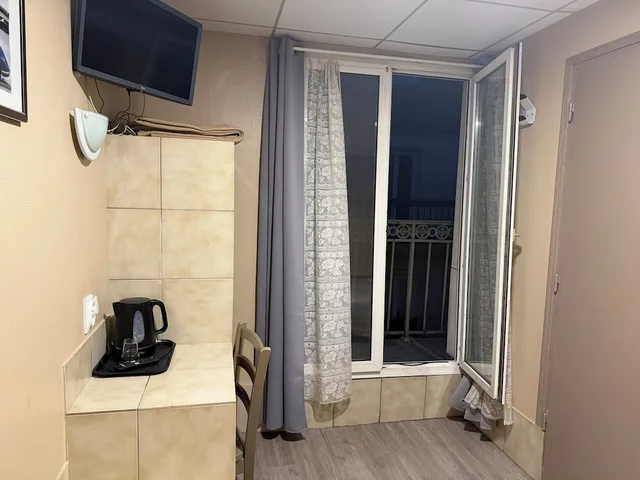 غرفة بسرير مزدوج، Jarry 4/5