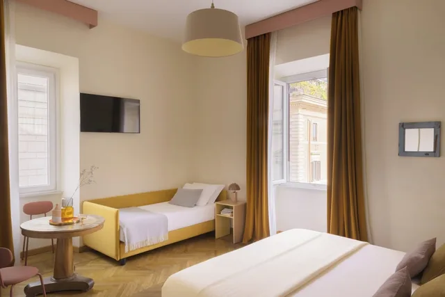 غرفة ثلاثية بسرير مزدوج وسرير فردي، Salotto Monti 5/10