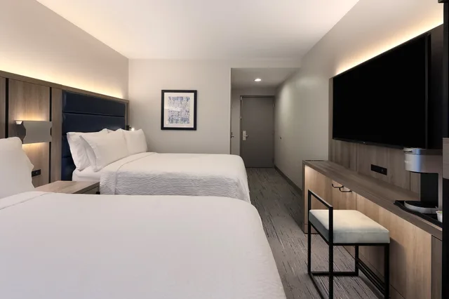 غرفة قياسية بسريرين مزدوجين في طابق مرتفع، Holiday Inn Express - New York City Chelsea 2/6