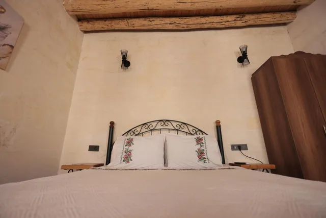 غرفة ثلاثية بإطلالة على الحديقة، Astarte Hotel 8/10