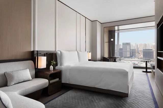 Deluxe, Studio, King Bed, Jw Marriott Marquis Hotel Shanghai Pudong 2/8